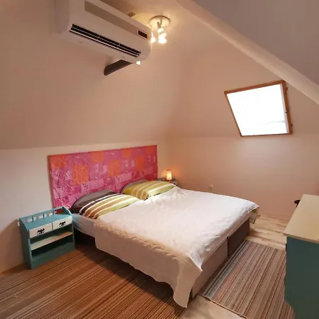 Marika Apartment *